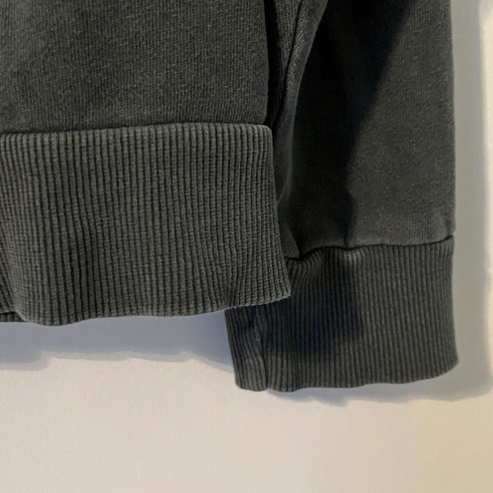 Free People x Junk Food Collab Mickey Mouse Large Black Sweatshirt VGUC - Picture 7 of 10